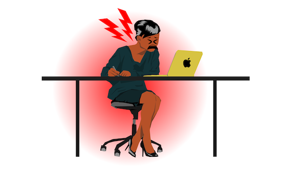 How to Set Up Your Desk Ergonomically to Avoid Injury While